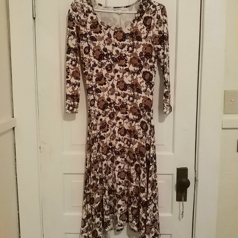 Beautiful Comfy Down East Dress